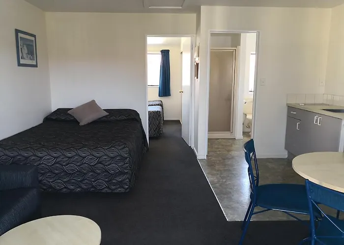 Annabelle Court Motel
